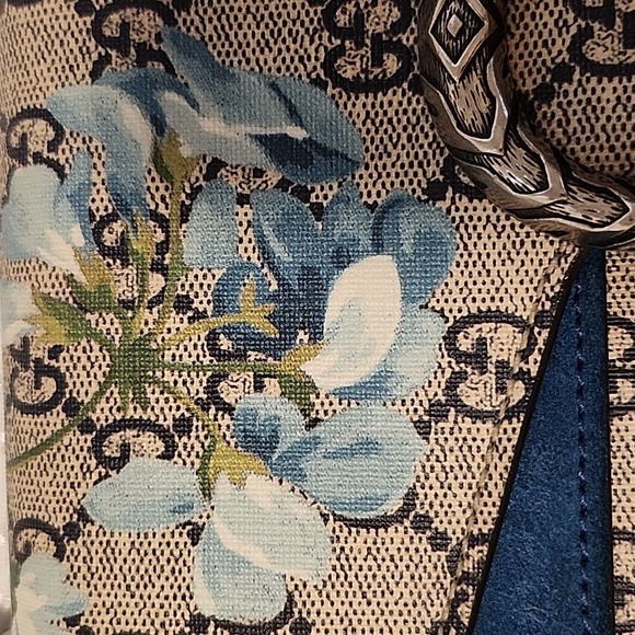 Gucci Blue Bloom - Picture 2 of 12